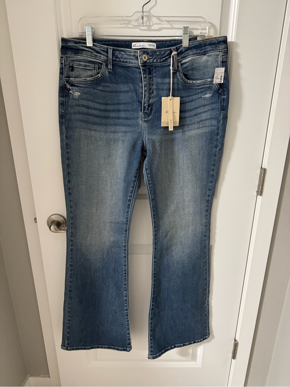 NWT KanCan Women's Flare Jeans Size 31/33